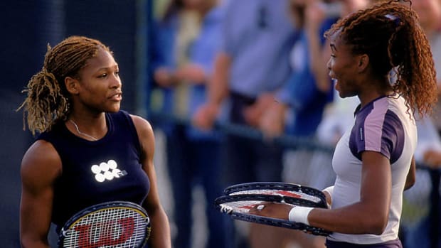 130312115755-serena-venus-williams-single-image-cut.jpg